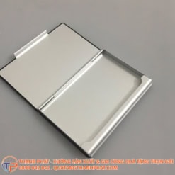 Hop namecard da pu cao cap bc06 hien dai