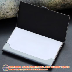 Hop namecard go doc dao bc08 tinh te
