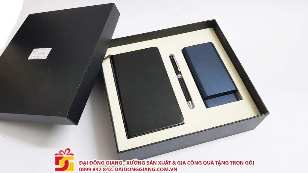 Bộ giftset quà tặng in logo thương hiệu sang trọng 1