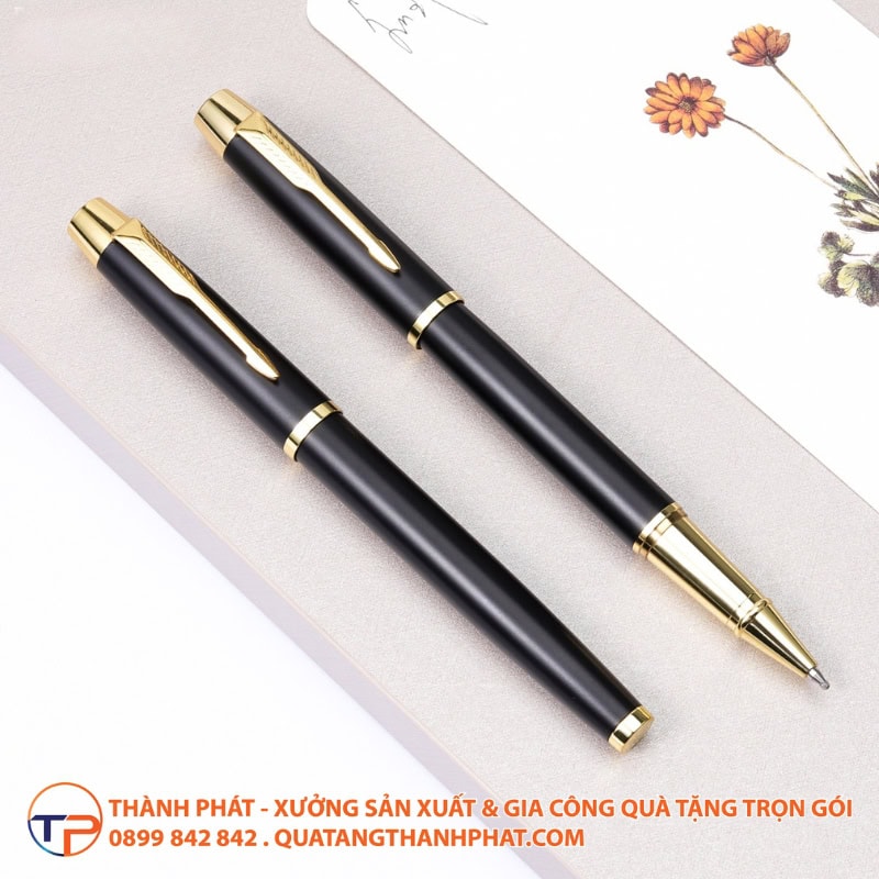 Bút ký black gold parker im