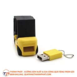 Usb hinh xe nang thiet ke theo yeu cau doc dao