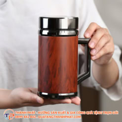 Alternative view of Bình giữ nhiệt vỏ gỗ khắc laser logo BGN27