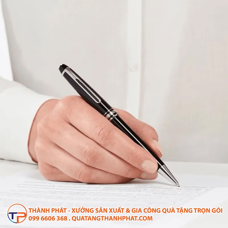 But bi montblanc doanh nhan