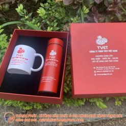 Bộ Quà Tặng Beauty: Bình Giữ Nhiệt, Cốc Sứ, Thiệp Và Hoa 12 Bộ quà tặng beauty: bình giữ nhiệt, cốc sứ, thiệp và hoa - ảnh 3