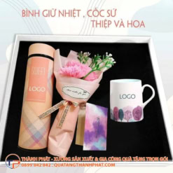 Bộ quà tặng beauty: bình giữ nhiệt, cốc sứ, thiệp và hoa