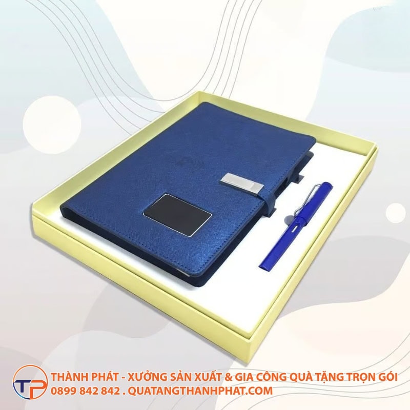 Bộ Quà Tặng Excited: Sổ Sạc Đa Năng Và Bút 7 Bộ quà tặng excited: sổ sạc đa năng và bút - ảnh 2