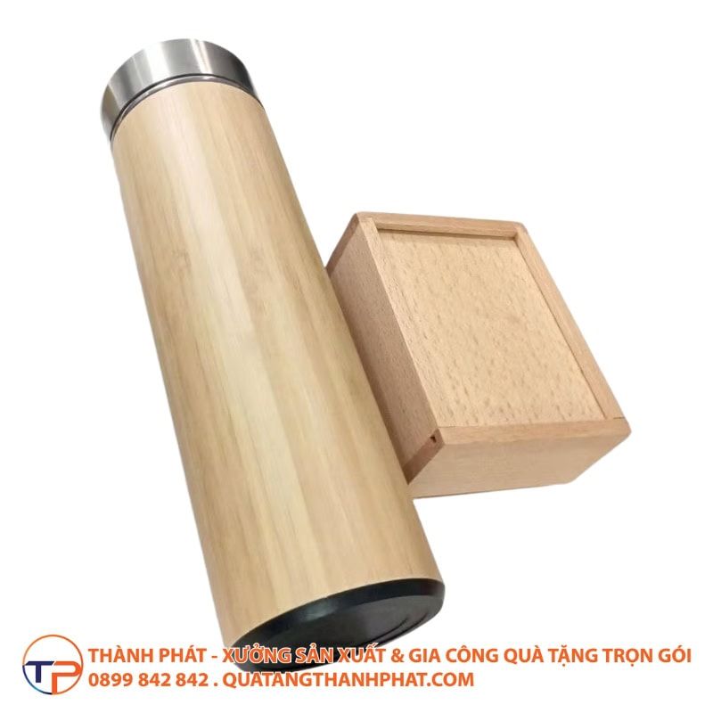 Bộ Quà Tặng Nature: Bình Giữ Nhiệt Vỏ Tre, Bút Gỗ Và Hộp Gỗ Đựng Danh Thiếp 18 Bo qua tang nature binh giu nhiet vo tre but go va hop go dung danh thiep tinh te