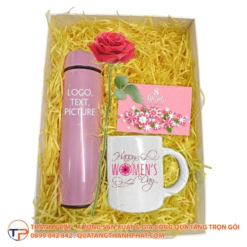 Bộ quà tặng gorgeous: bình giữ nhiệt, cốc sứ, thiệp và hoa