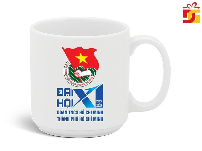 Cốc sứ - quà tặng cho đại hội đoàn thanh niên