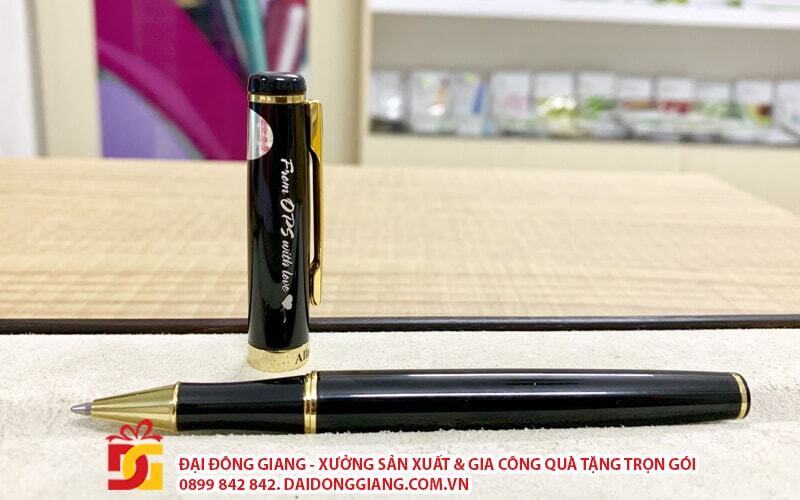 Bút có thương hiệu - quà tặng doanh nghiệp ngành nhà hàng – khách sạn độc đáo