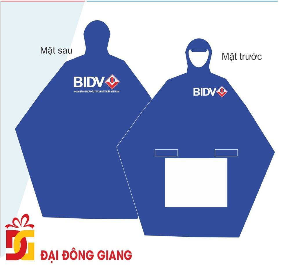 In logo lên áo mưa làm quà tặng