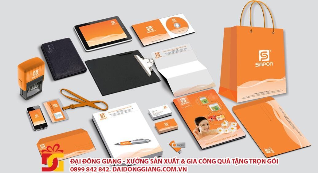 Quà tặng in logo thương hiệu tặng khách hàng 8