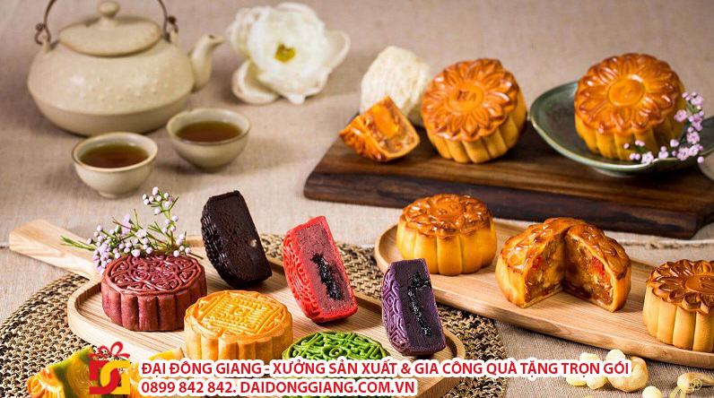 Bánh trung thu - quà tặng không thiếu trong mùa trung thu