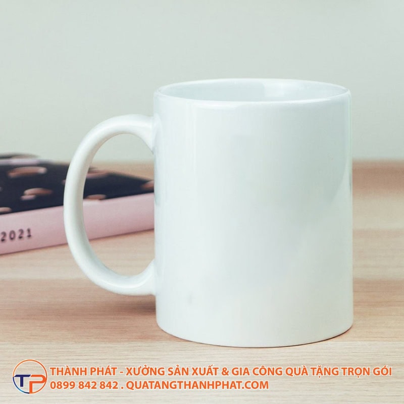 Ly Sứ Trụ Trắng Quai C In Logo Ls05 26 Ly su tru trang quai c thoi trang