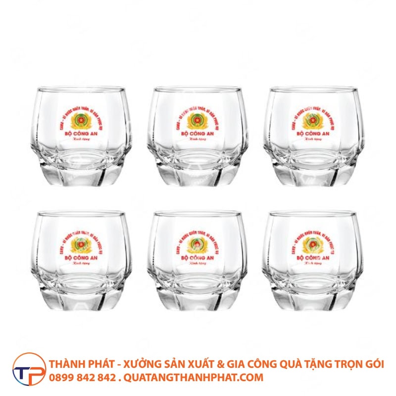 Ly thuy tinh bo 6 cai in logo cao cap