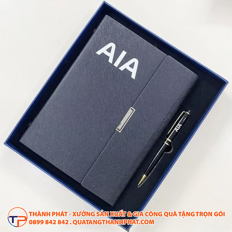 Bộ Quà Tặng 3 Món Thông Dụng Gs68 18 Qua tang nganh bao hiem in logo