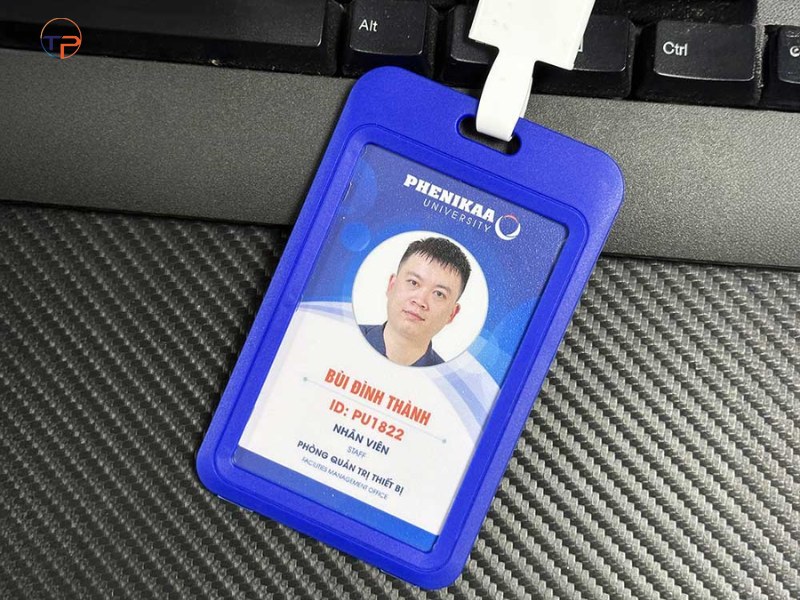5+ Lý Do Doanh Nghiệp Nên Đầu Tư Thẻ Nhân Viên In Logo 15 The nhan vien bang nhua