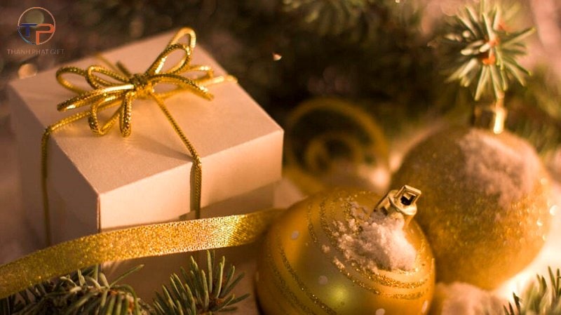 Luu y gi khi tang qua noel