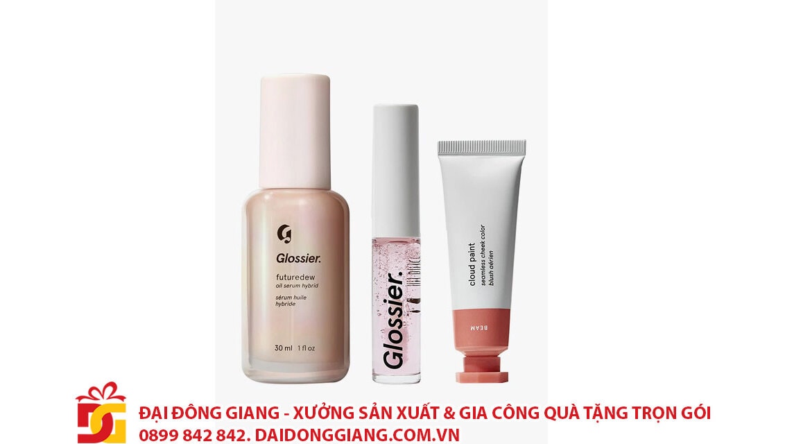 Glossier the dewy look