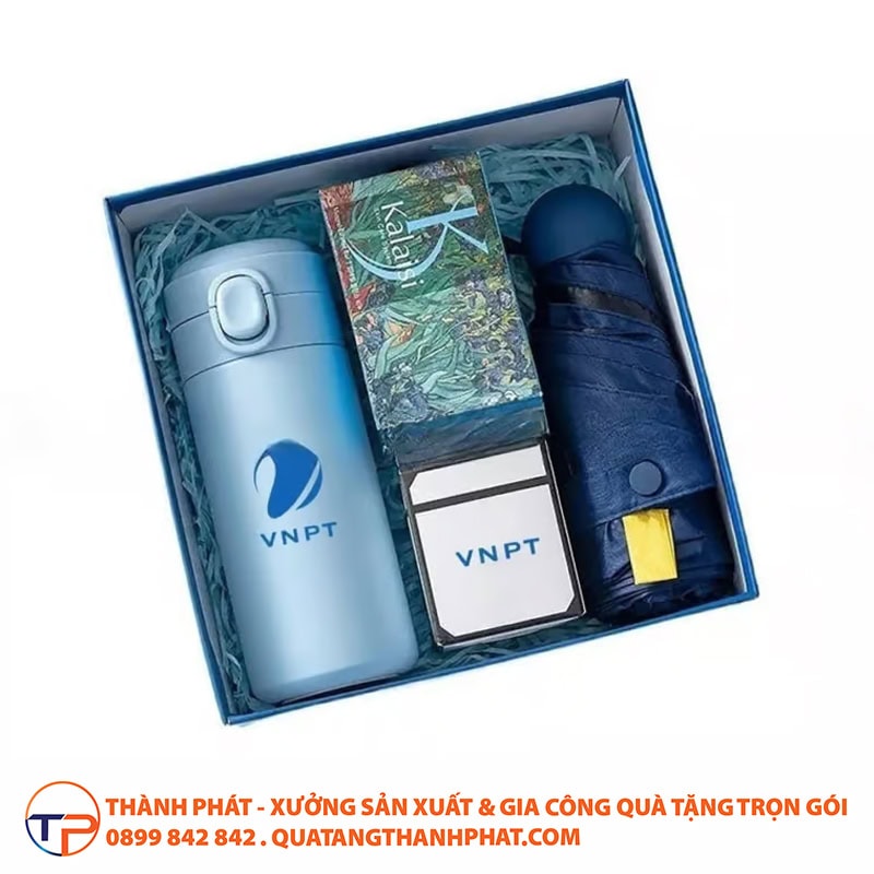 Bộ Quà Tặng Kỷ Niệm Độc Đáo Gs80 20 Bo qua tang ky niem in logo