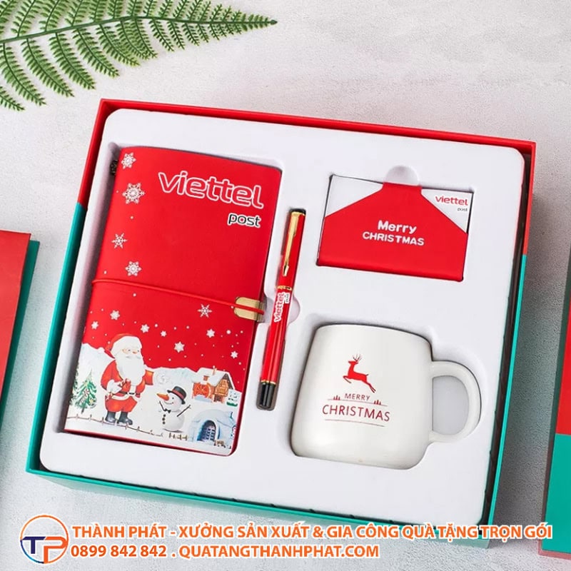 Bộ Quà Tặng Giáng Sinh Gs93 19 Set qua giang sinh doc dao