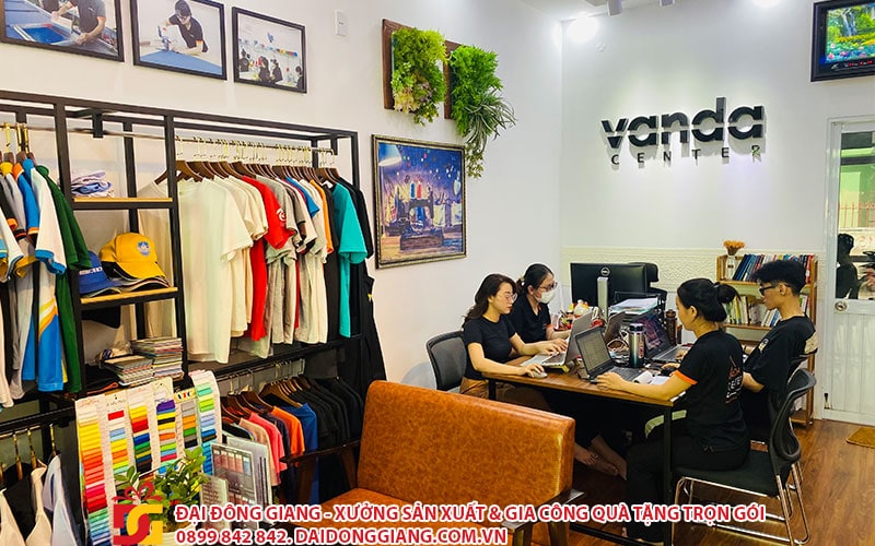 Công ty vanda center