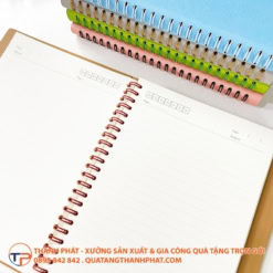 Sổ Tay Lò Xo Bìa Cứng 23 So tay lo xo bia cung cao cap 1