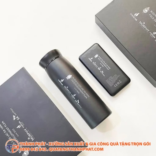 Bộ quà tặng bình giữ nhiệt và pin sạc dự phòng gs135 - ảnh 3