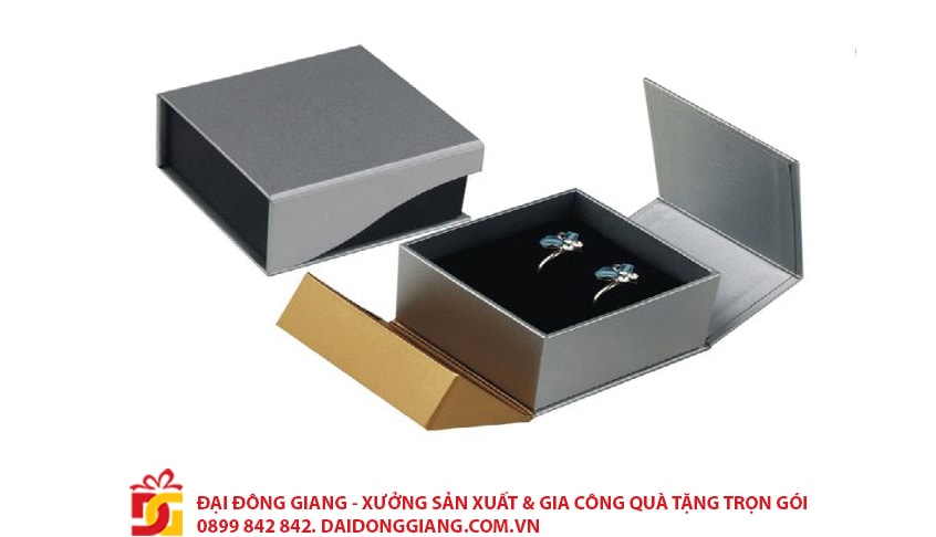 Mẫu hộp giấy đựng trang sức thiết kế ấn tượng