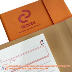 Sổ Tay Bìa Cứng Có Khoen Cài 21 So tay bia cung co khoen cai hien dai