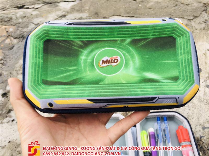 Hộp đựng bút viết milo