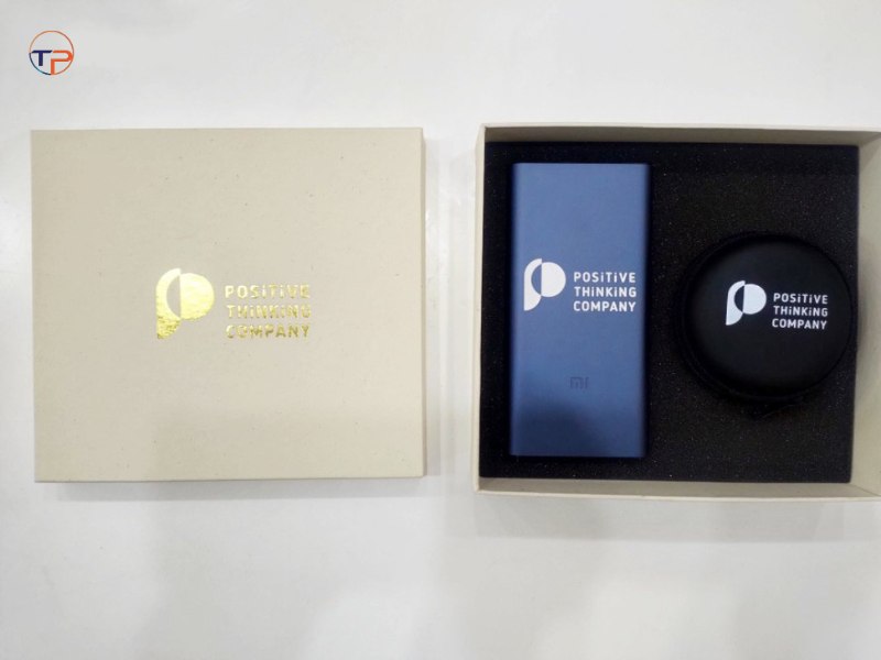 Top 5 Mẫu Sạc Dự Phòng In Logo Làm Quà Tặng Đẹp, Độc Đáo 16 Giftset sạc dự phòng