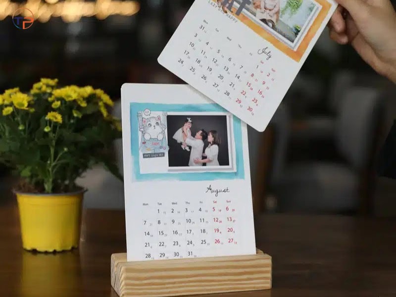Top 9 Mẫu Lịch Để Bàn/ Treo Tường Làm Quà Tặng Ý Nghĩa, Thiết Thực 17 Lịch để bàn đế gỗ