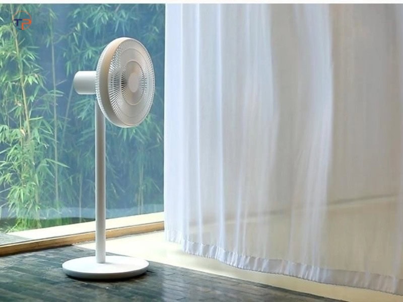 Top 5 Mẫu Quạt Hiện Đại Làm Quà Tặng Ý Nghĩa, Thiết Thực 13 Quạt tích điện thông minh
