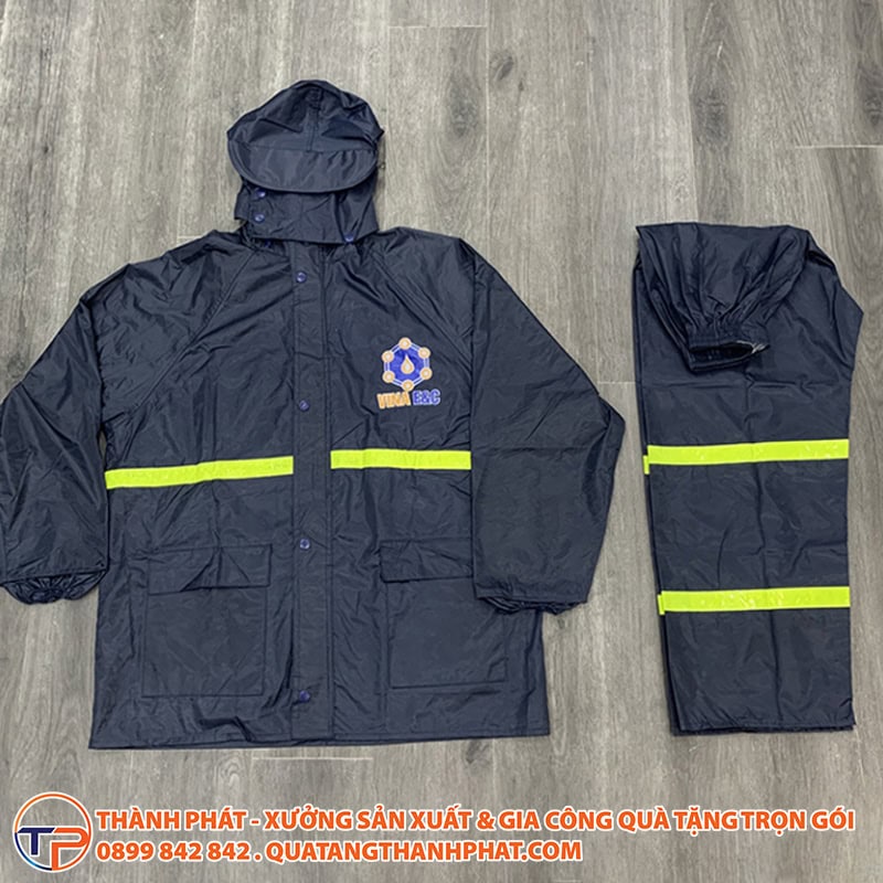Áo Mưa Bộ Cao Cấp Có In Logo A02 27 Ao mua bo in logo doanh nghiep