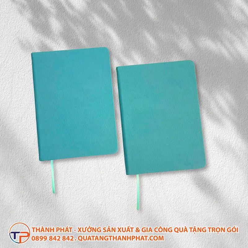 So tay in logo dai hoi cao cap trang trong