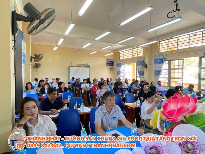 Bai phat bieu tong ket nam hoc ngan gon suc tich