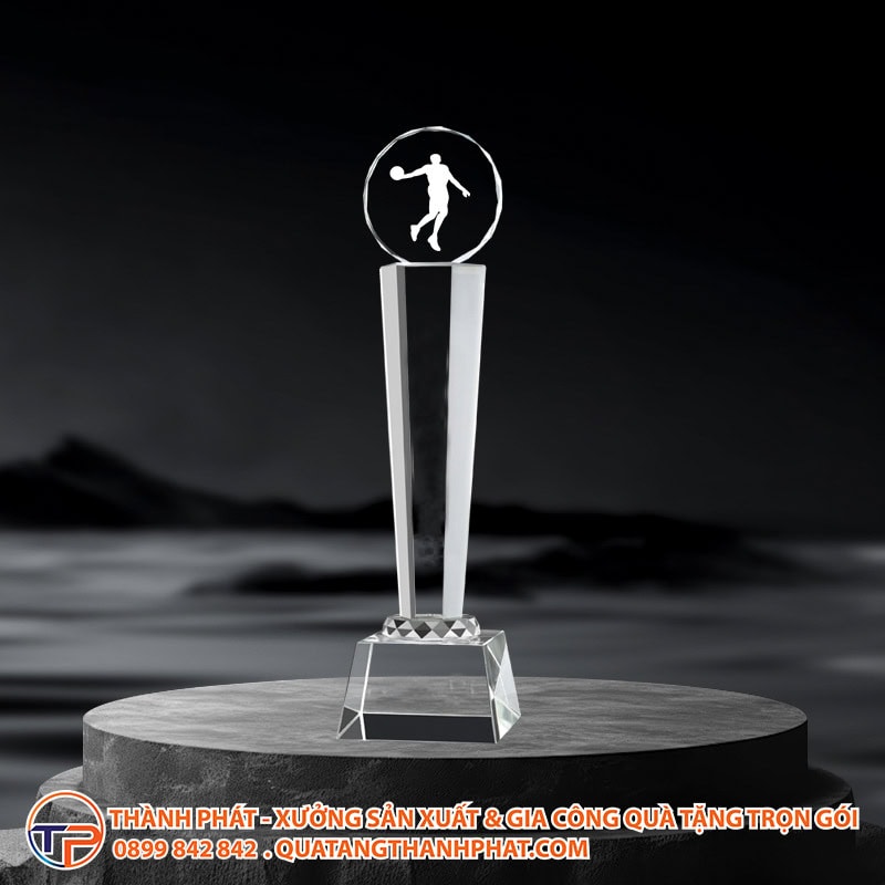 Cup ky niem cuong hinh huong duong in logo