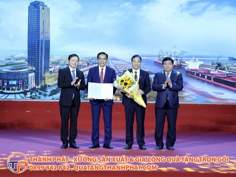 Bai phat bieu an tuong cua chu dau tu