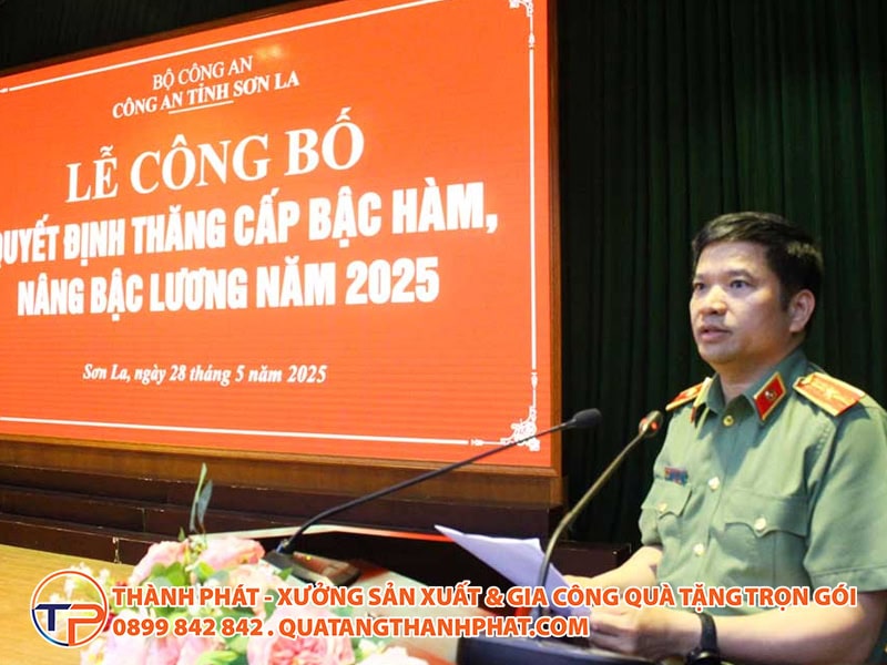 Bai phat bieu thang cap an tuong nhat