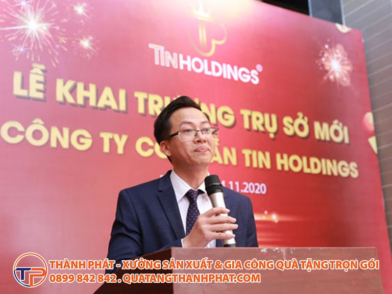 Mau phat bieu khai truong tru so an tuong