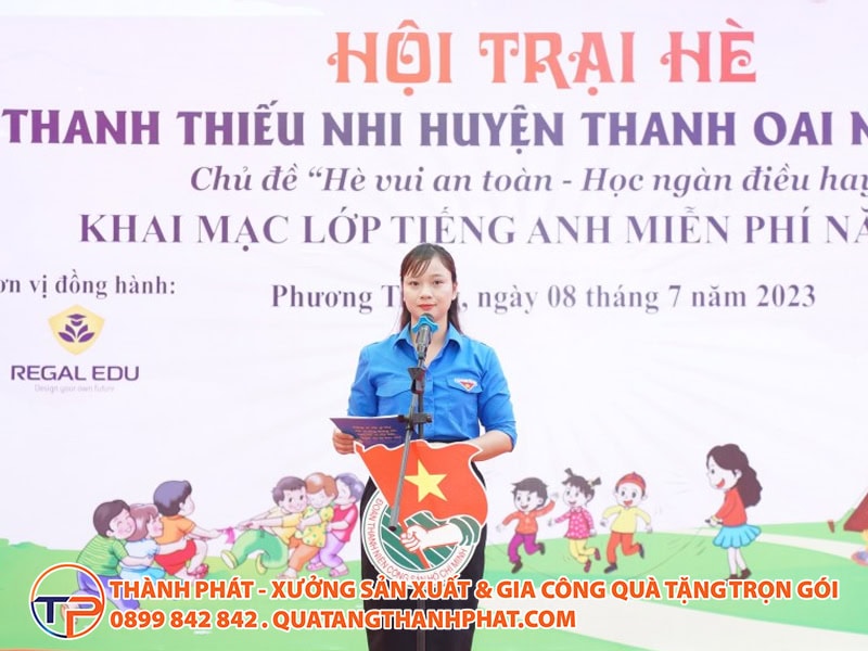 Mau phat bieu khai mac hoi trai he hay