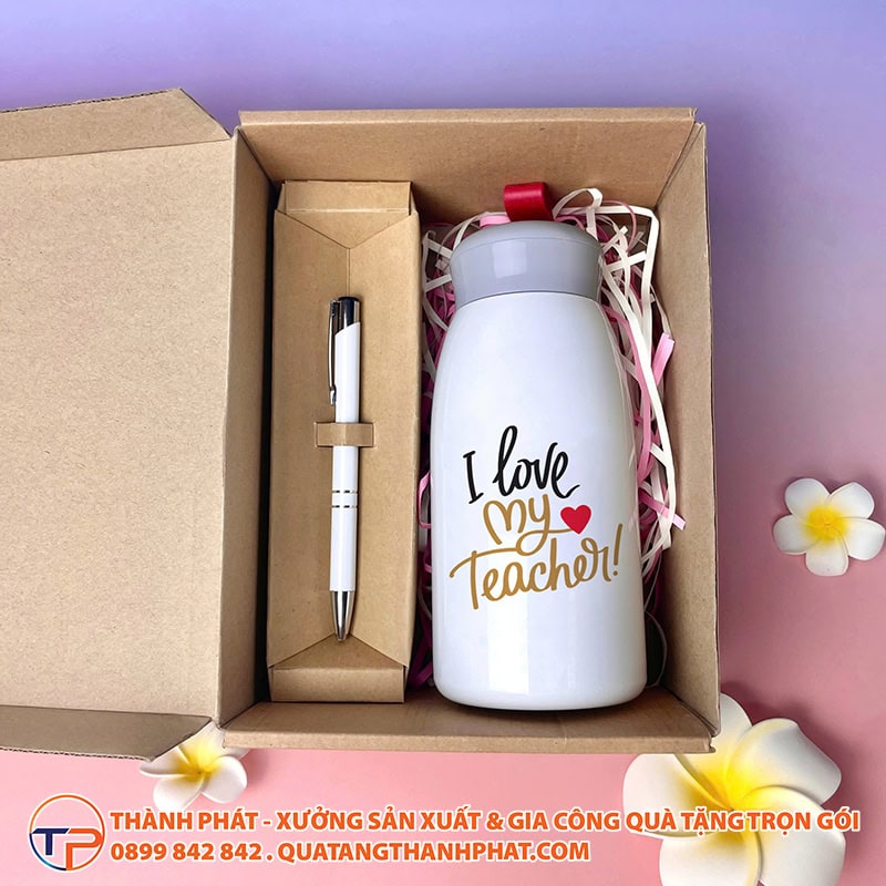 Set qua tang ngay nha giao viet nam