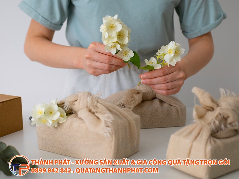 Qua tang doanh nghiep xanh eco friendly