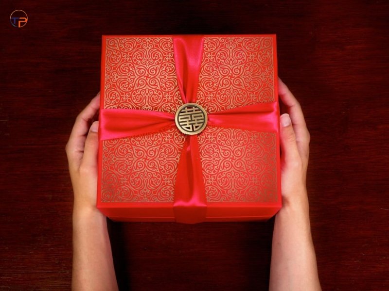 Quà Tặng Cho Người Mệnh Hỏa: Hướng Dẫn Cách Chọn A-Z 21 Cho qua gi cho nguoi menh hoa