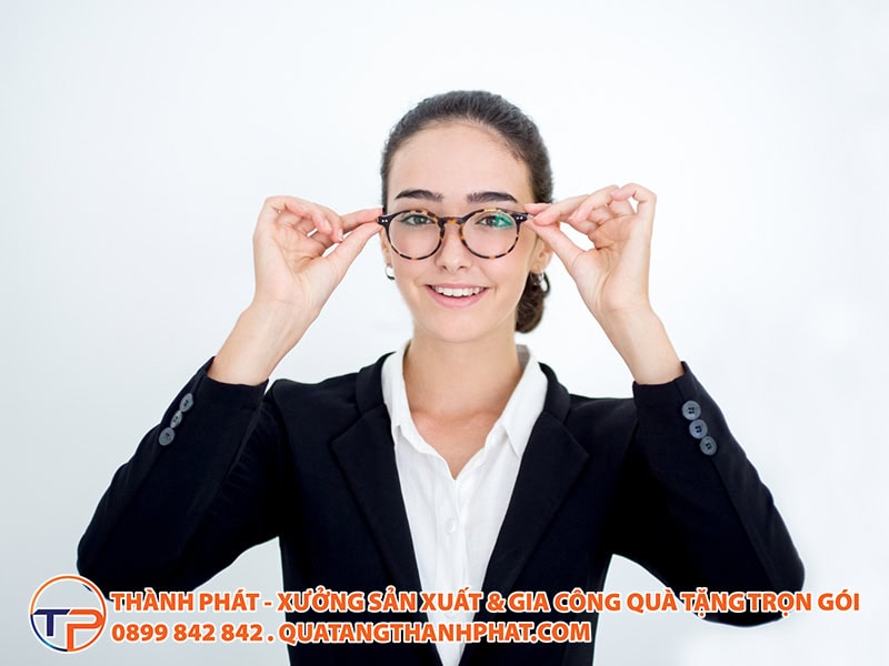 Qua tang bao ve thi luc hieu qua nhat