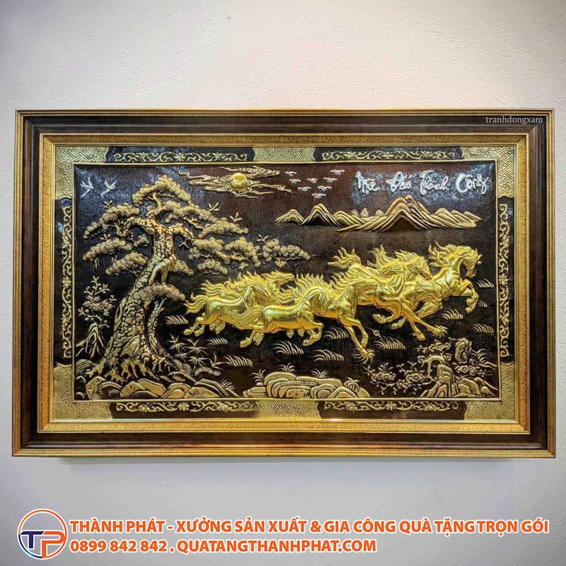 15+ Quà Tặng Doanh Nghiệp Thủ Công Mỹ Nghệ Mang “Hồn Việt” Ấn Tượng Nhất 27 Tranh ma vang tang doi tac
