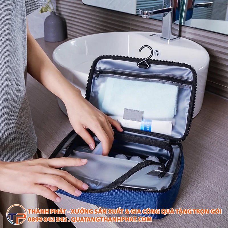 20+ Mẫu Quà Tặng Du Lịch &Amp; Dã Ngoại Tiện Ích In Logo Doanh Nghiệp 21 Tui dung do ca nhan in logo