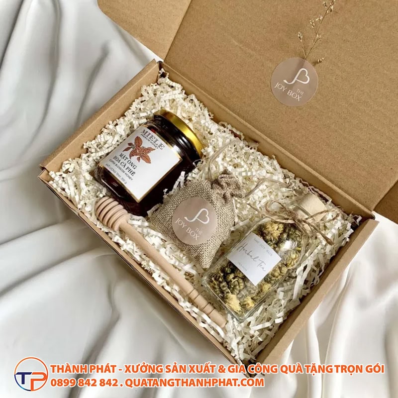 Tham Khảo 10+ Mẫu Quà Tặng Doanh Nghiệp Giải Nhiệt Mùa Hè Thiết Thực &Amp; Ý Nghĩa Nhất 26 Bo qua tang wellness cao cap