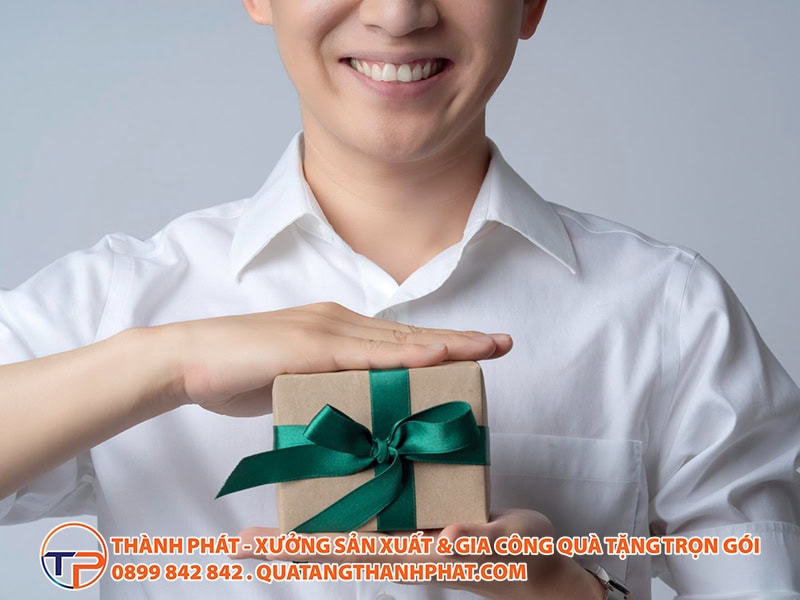 Tổng Hợp 20+ Quà Tặng Doanh Nghiệp Đa Năng, Nhỏ Gọn In Logo Nổi Bật 32 Qua tang doanh nghiep da nang